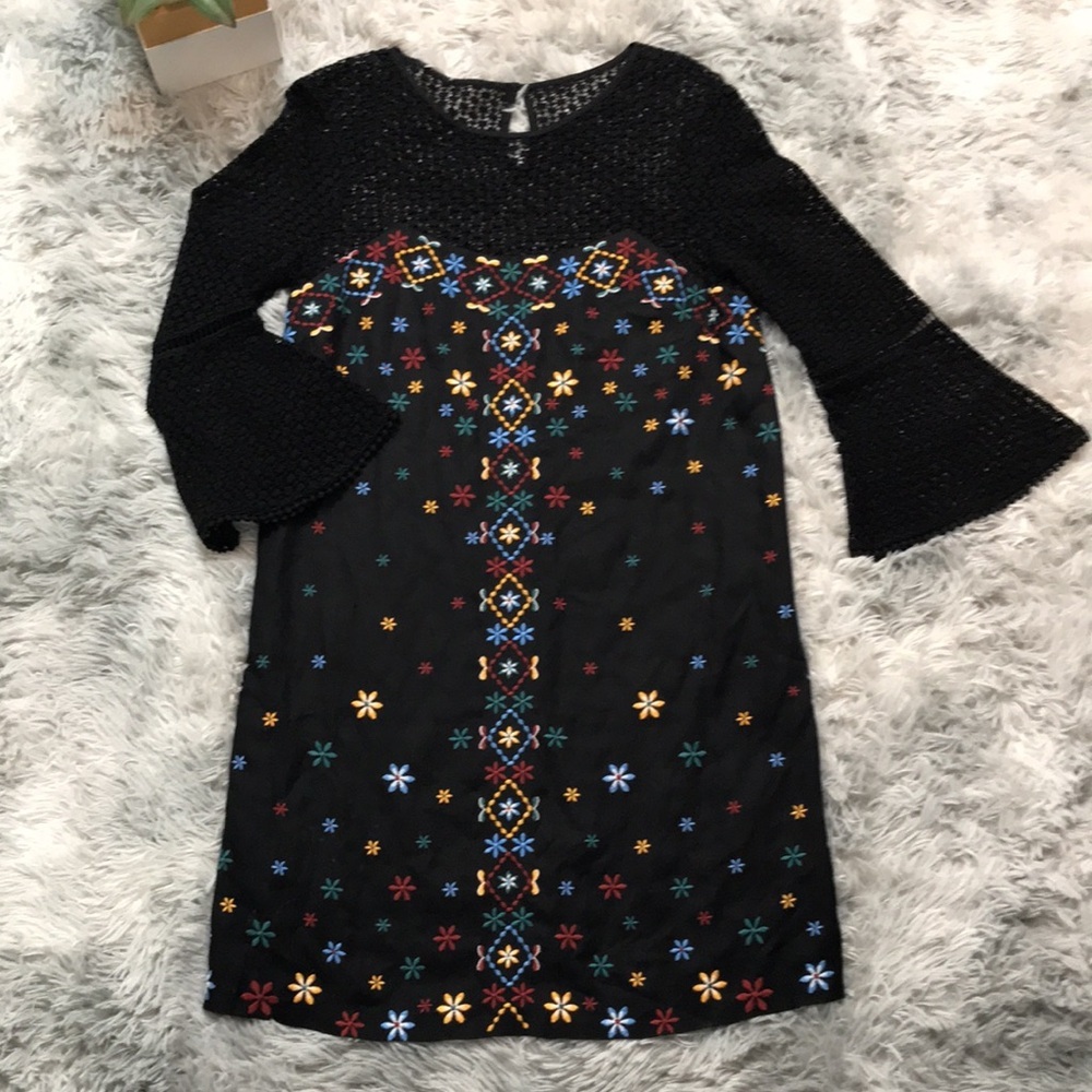 Anthropologie Akemi + Kim Maud Embroidered Shift Dress - Picture 3 of 7